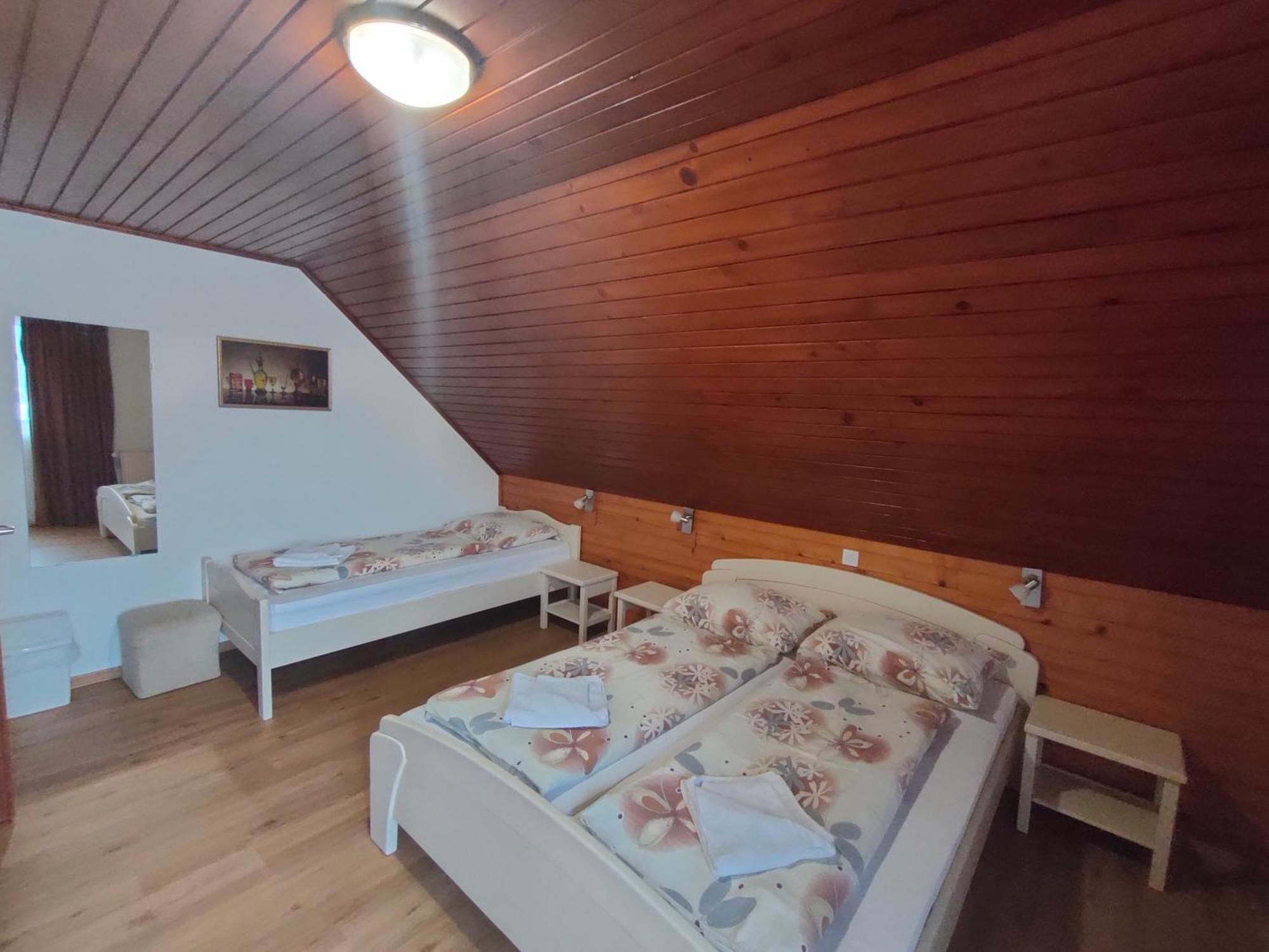 Bed & Breakfast Hisa Resje Bohinj Exterior photo