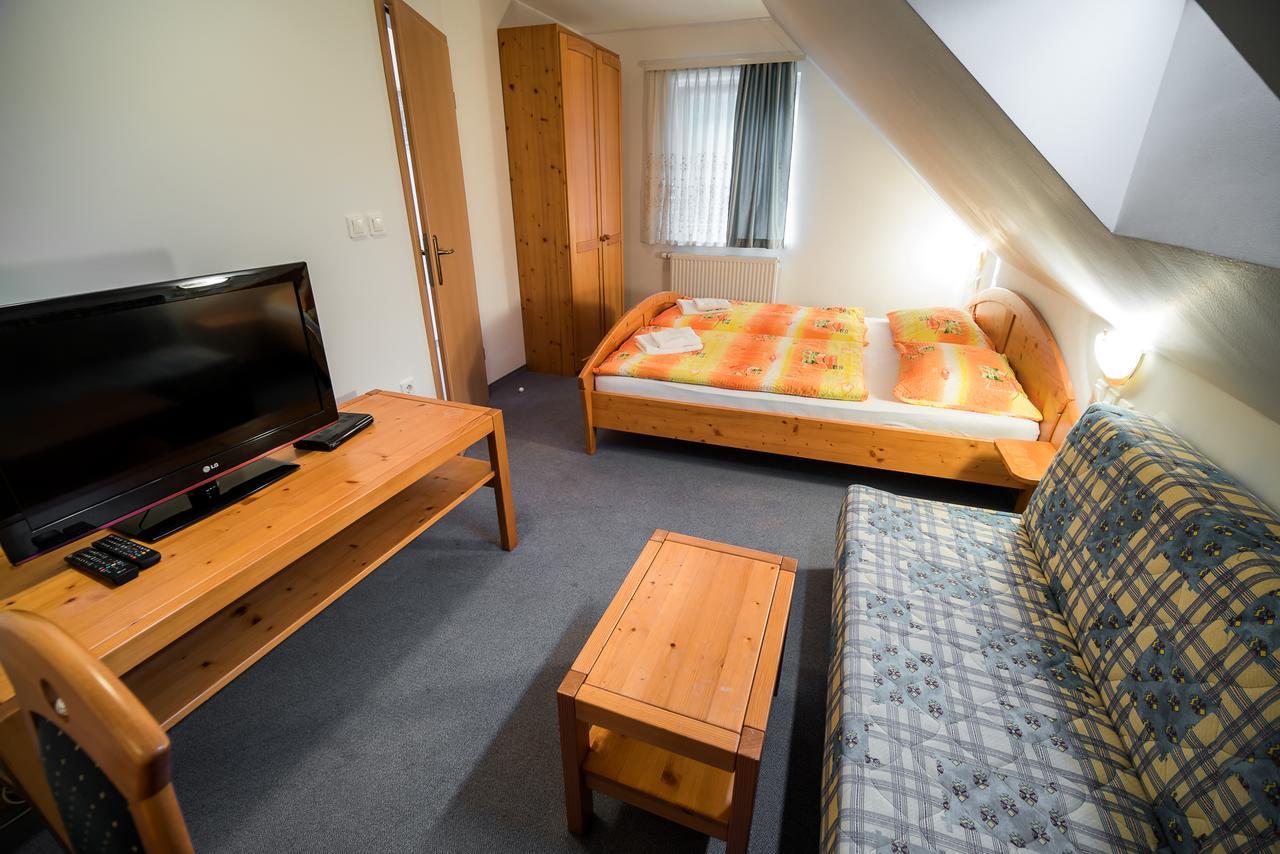 Bed & Breakfast Hisa Resje Bohinj Room photo